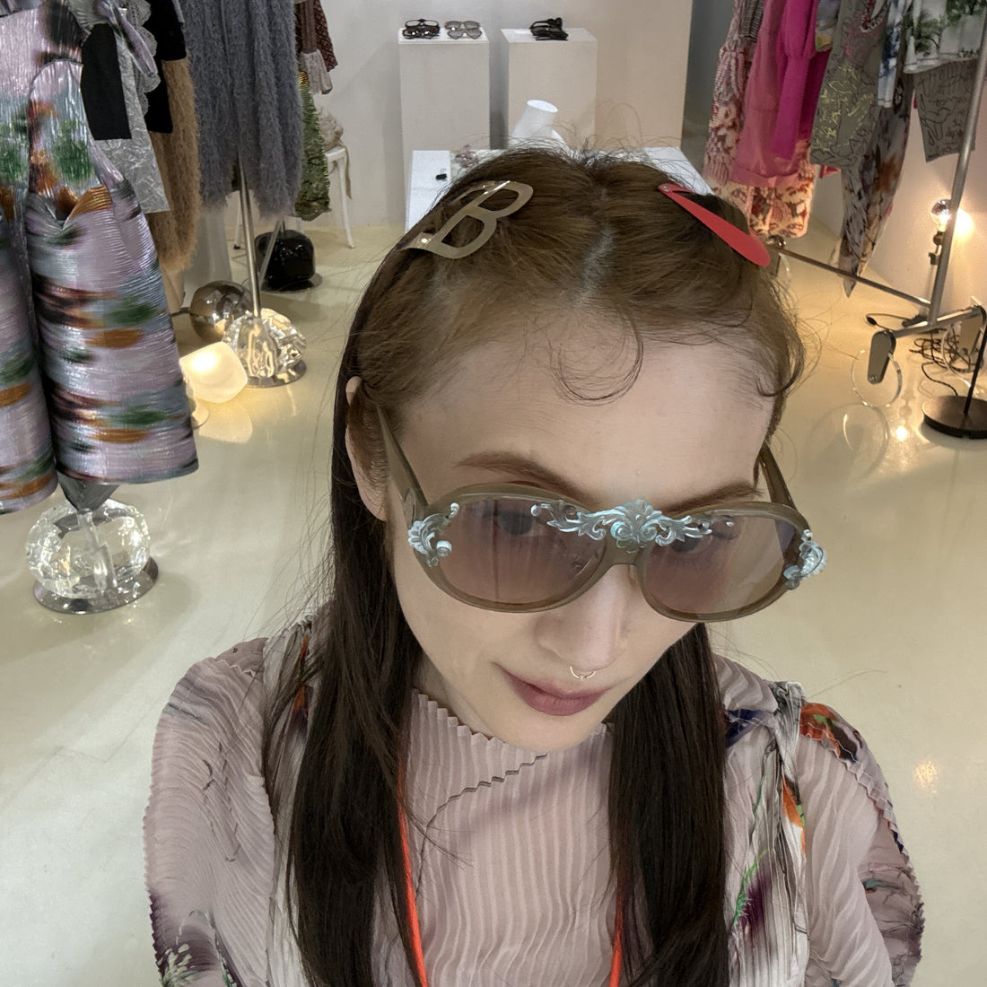 ANIGIG  MOLDING GLASSES LOEWE
