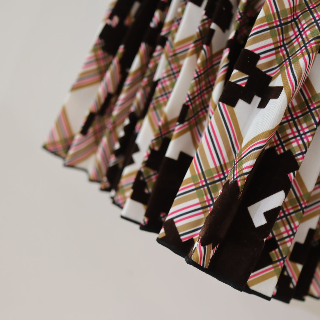 CHOPOVA LOWENA  PIXEL PARTY MINI CARABINER SKIRT