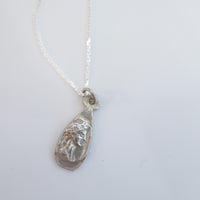 GERALDINE FENN  SILVER PENDANT