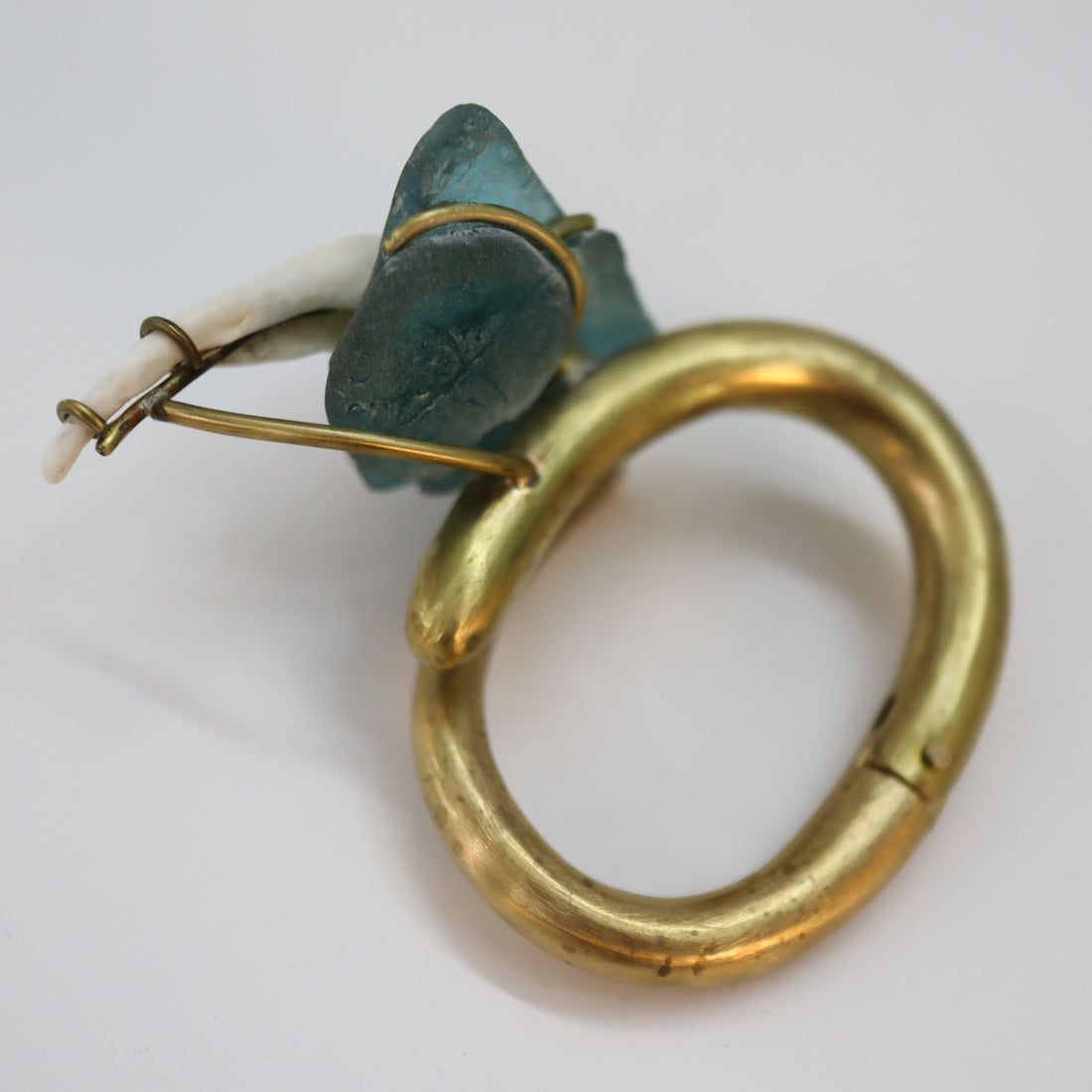 O'Tru no Trus  BRACELET 16 貝、ガラス