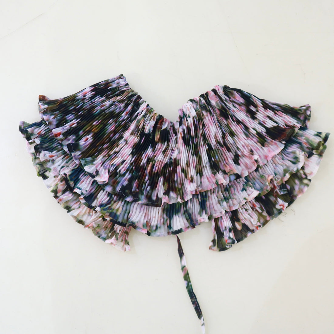 JULIA HEUER  WINNE PLEATED COLLAR IN HOLLE