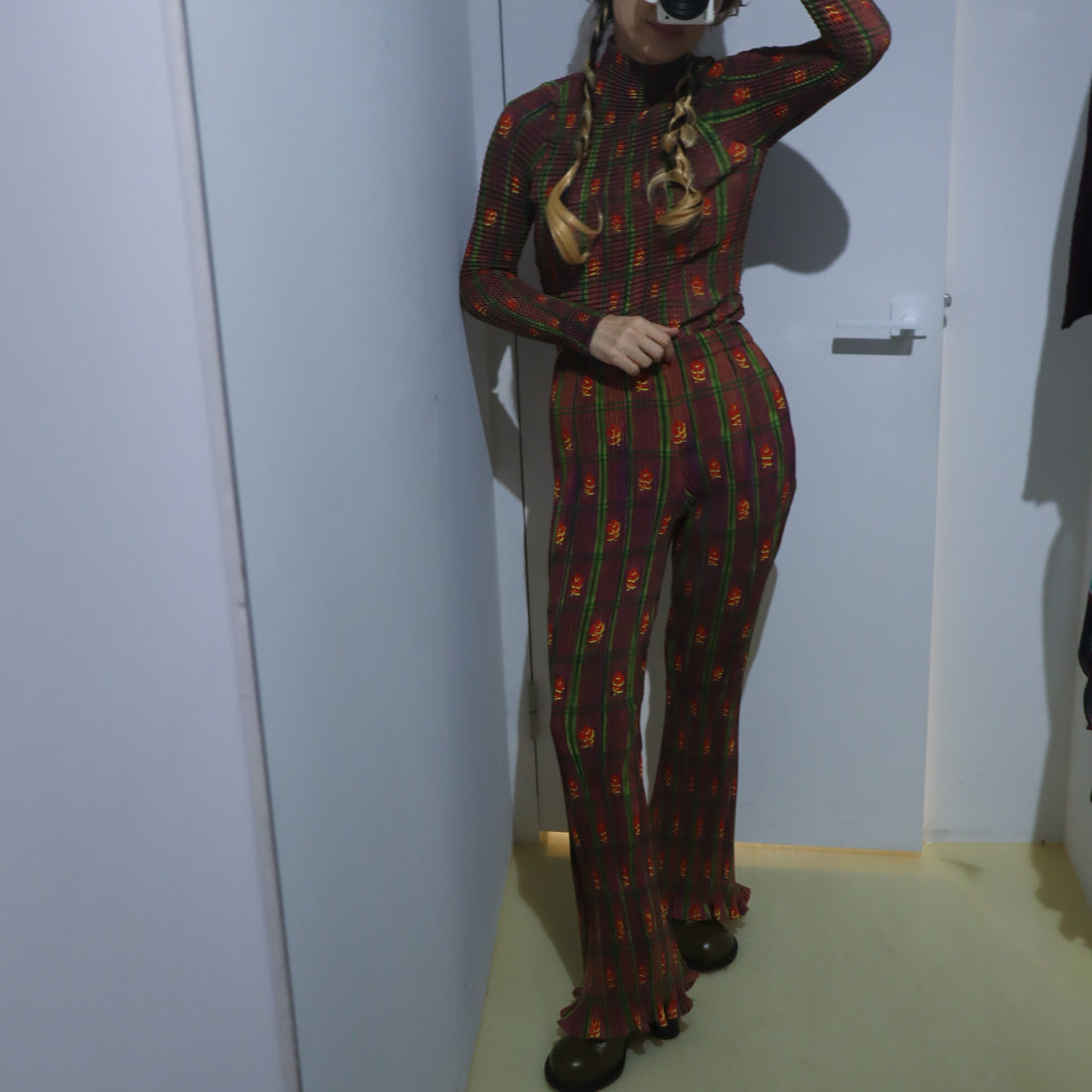 ＜EXCLUSIVE＞JULIA HEUER  ROSE FLARE TROUSERS IN EARTHY ROMAN