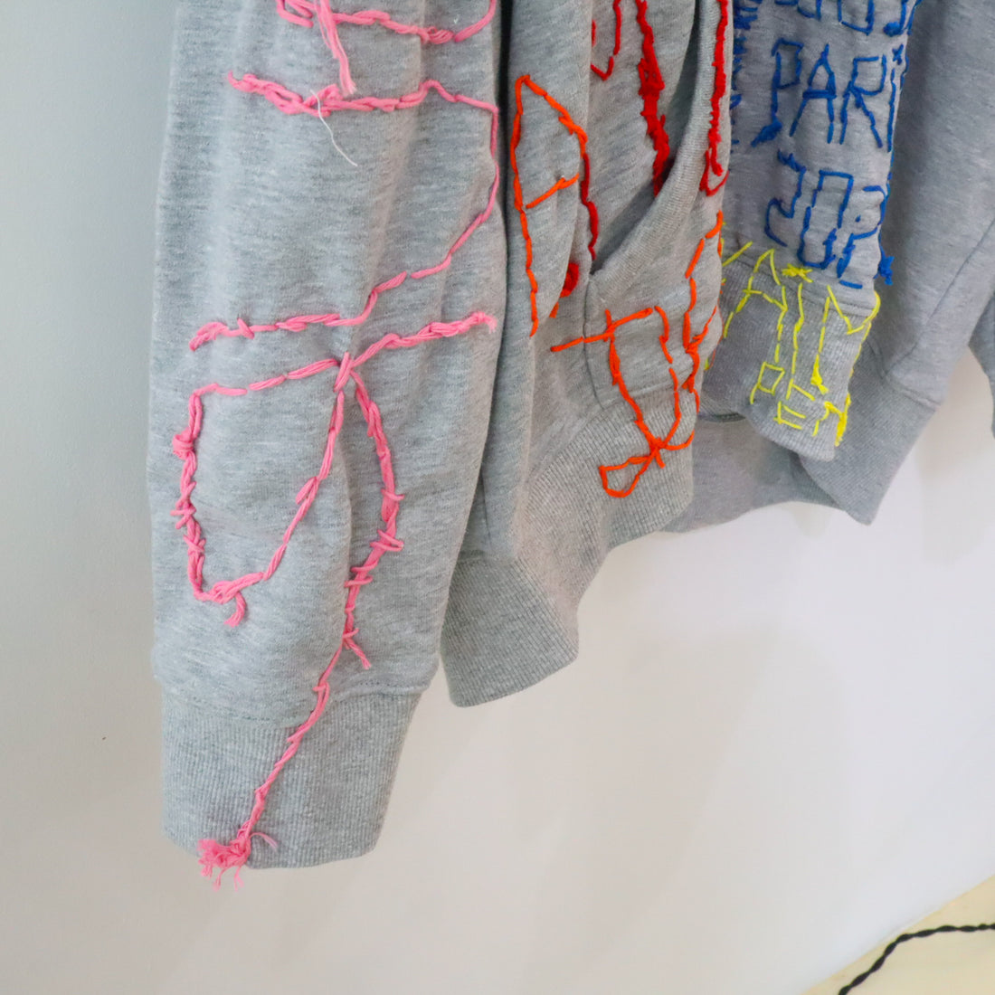 VAVA DUDU  EMBROIDERY HOODIE GRAY