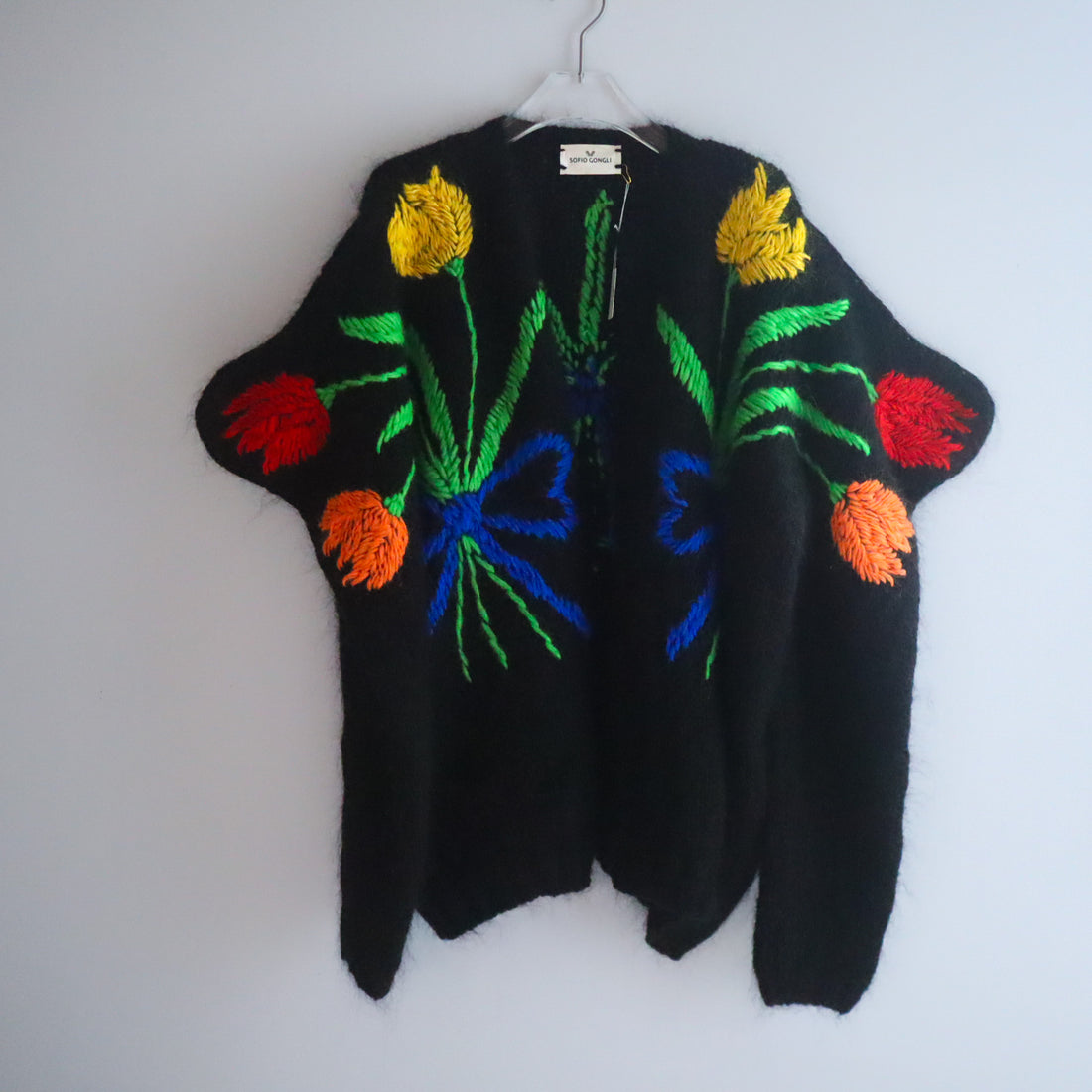 SOFIO GONGLI  FLOWER KNIT CARDIGAN "G"