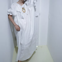 ANIGIG  LILY DRESS WHITE x SILVER