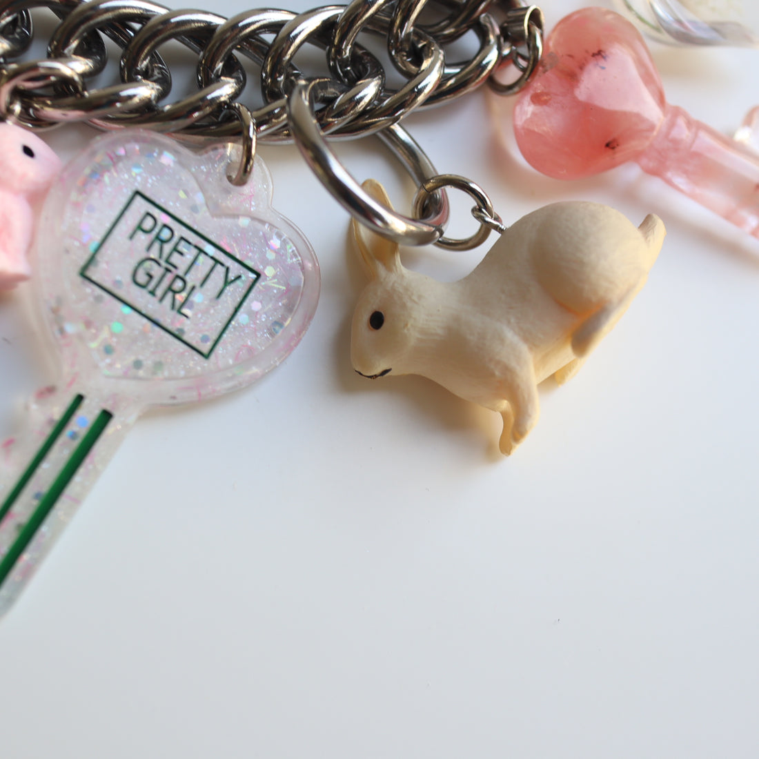 CHOPOVA LOWENA  SHELL AND BACK CARABINER