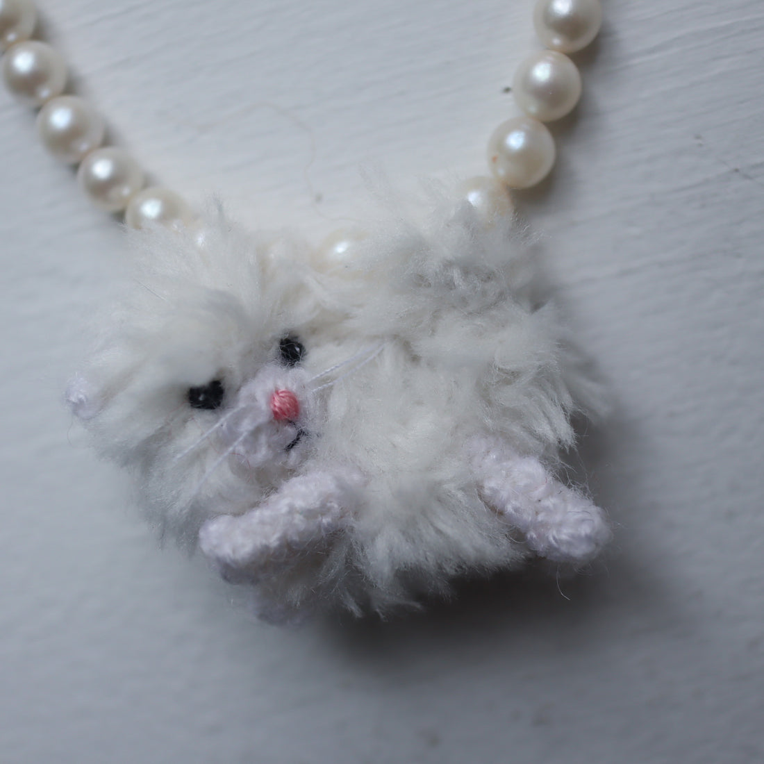 MINITURE FLUFFY BEAR “WHITE”