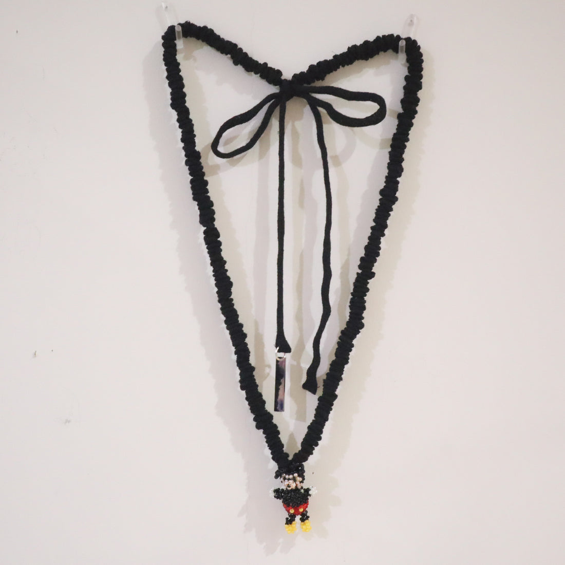LOU DE BÈTOLY  BEADS NECKLACE “I”