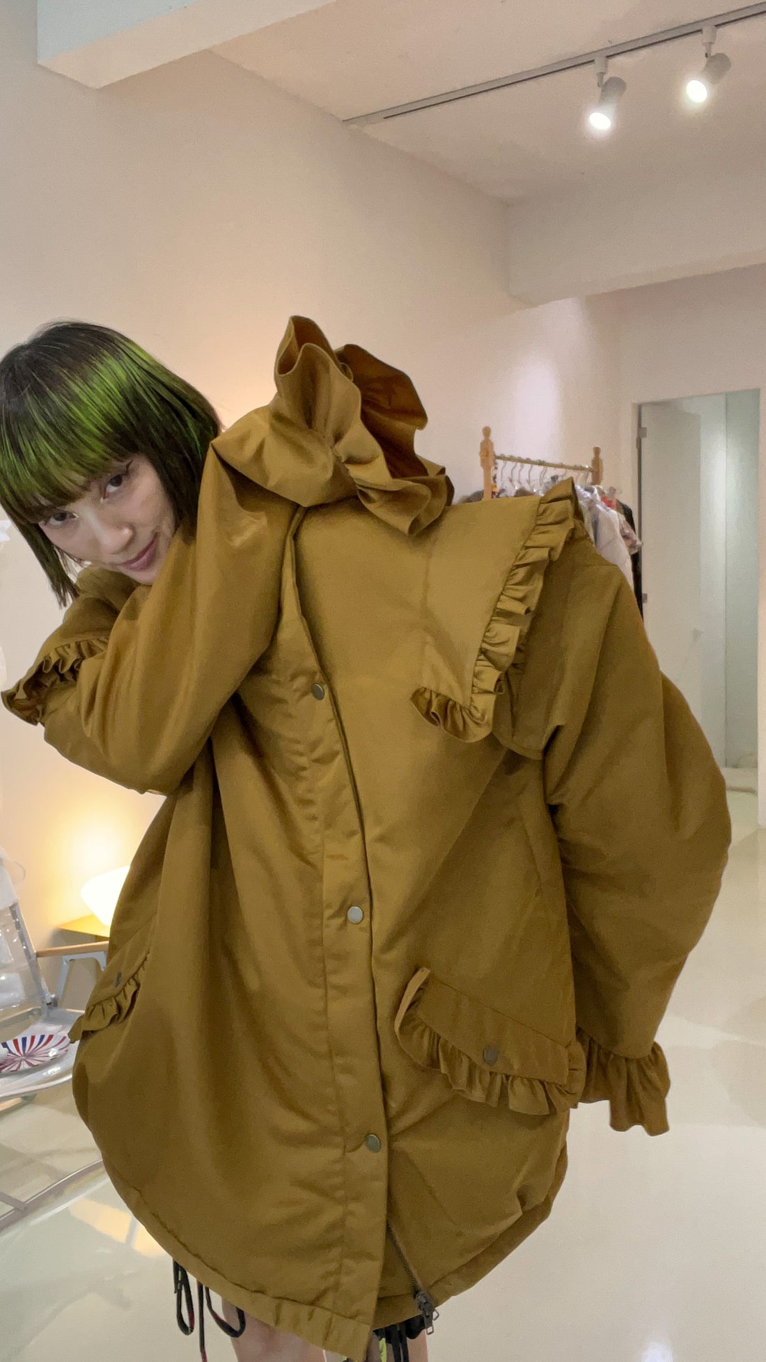 MIKIOSAKABE  FRILLED JACKET MUSTARD