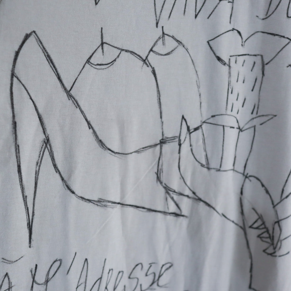 VAVA DUDU  PAINTED T-SHIRTS “U”