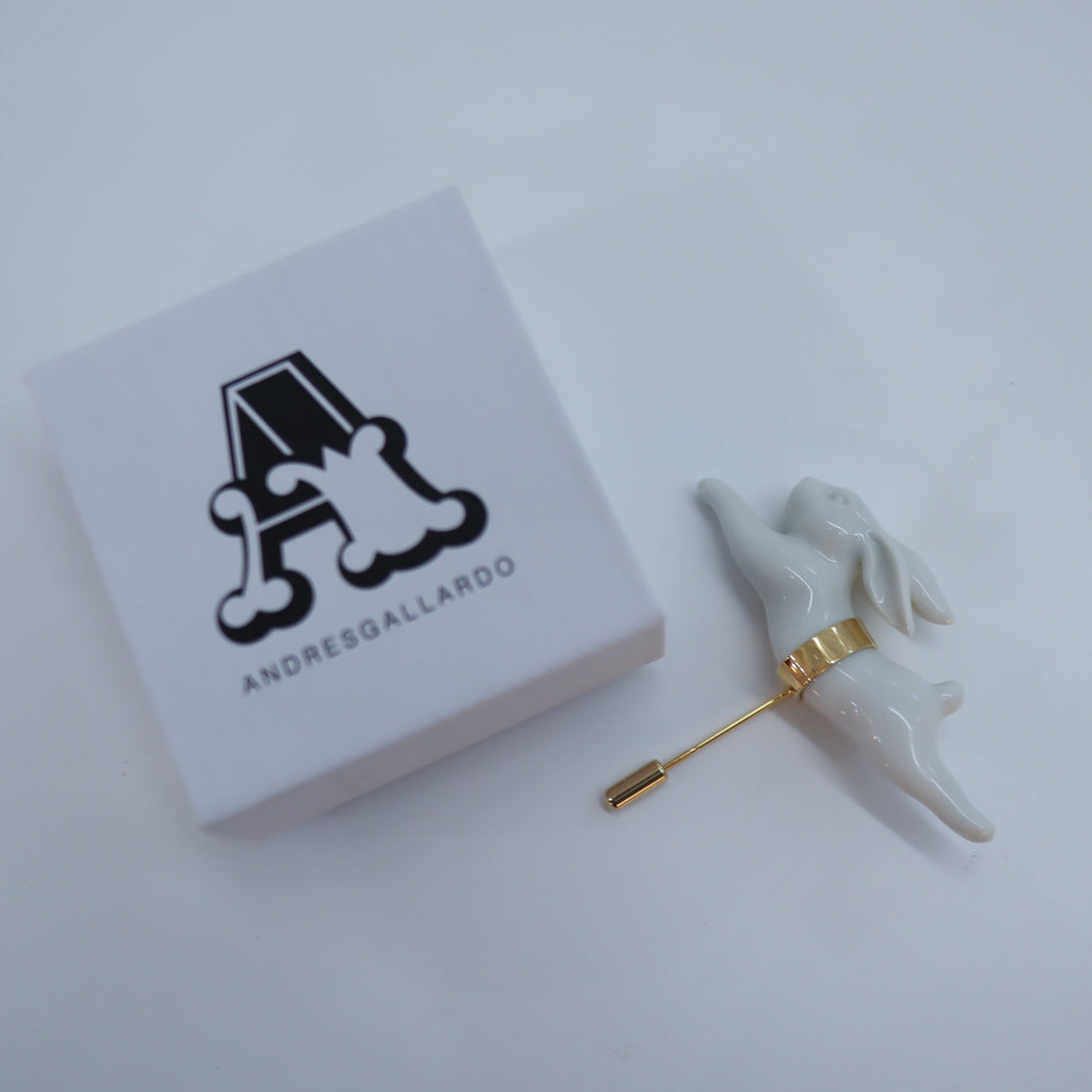 ANDRESGALLARDO  RABBIT JUMPING PIN