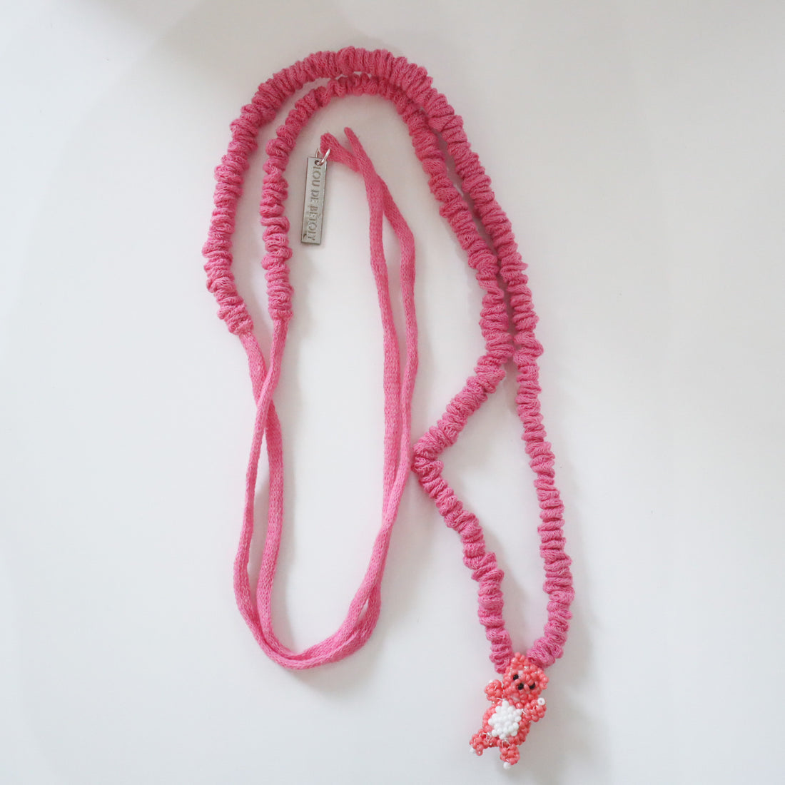 LOU DE BÈTOLY  BEADS NECKLACE “E”