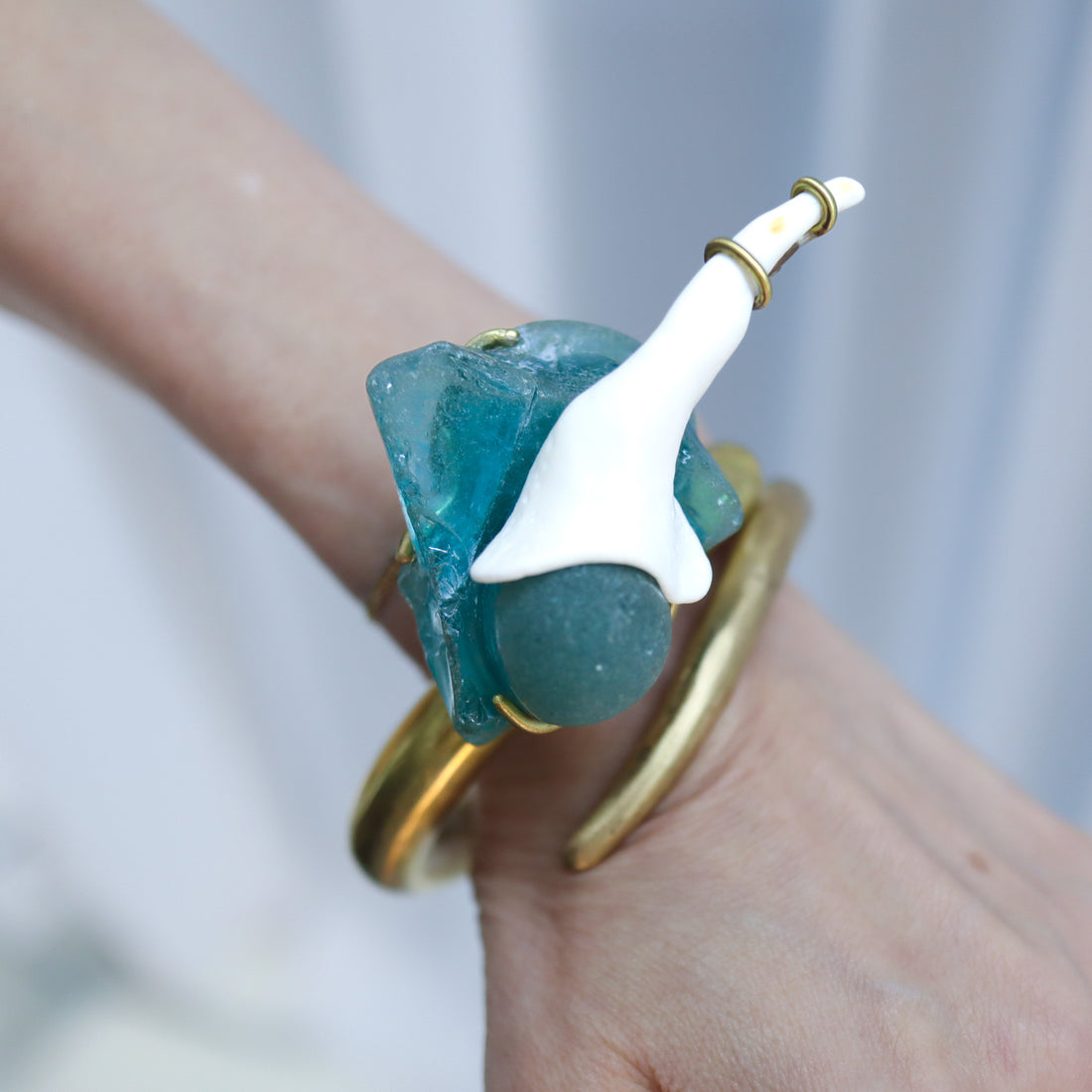 O'Tru no Trus  BRACELET 16 貝、ガラス