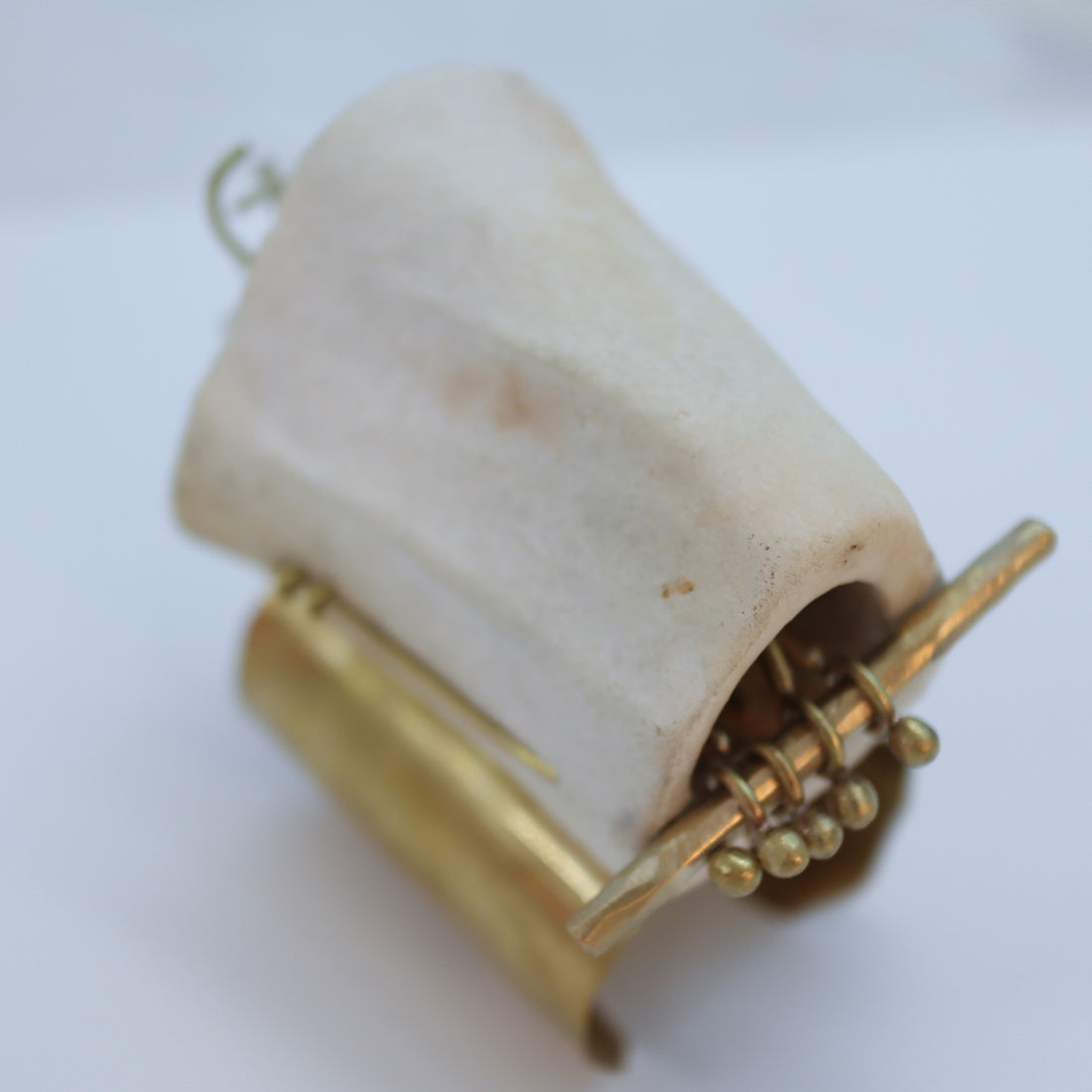 O'Tru no Trus  OBJECT 12 牛の骨