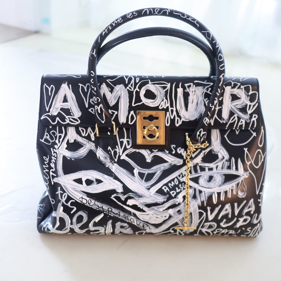 VAVA DUDU×CELINE  44