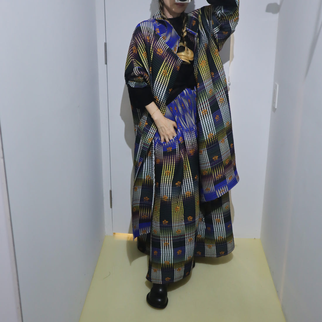 JULIA HEUER  KENZA HANDPLEATED SKIRT IN HELGE