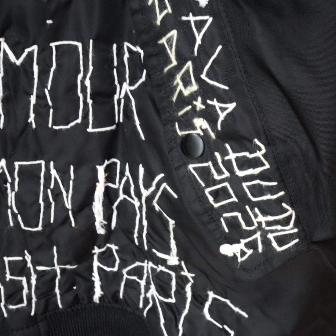 VAVA DUDU  EMBROIDERY MA-1 JACKET BLACK (A)