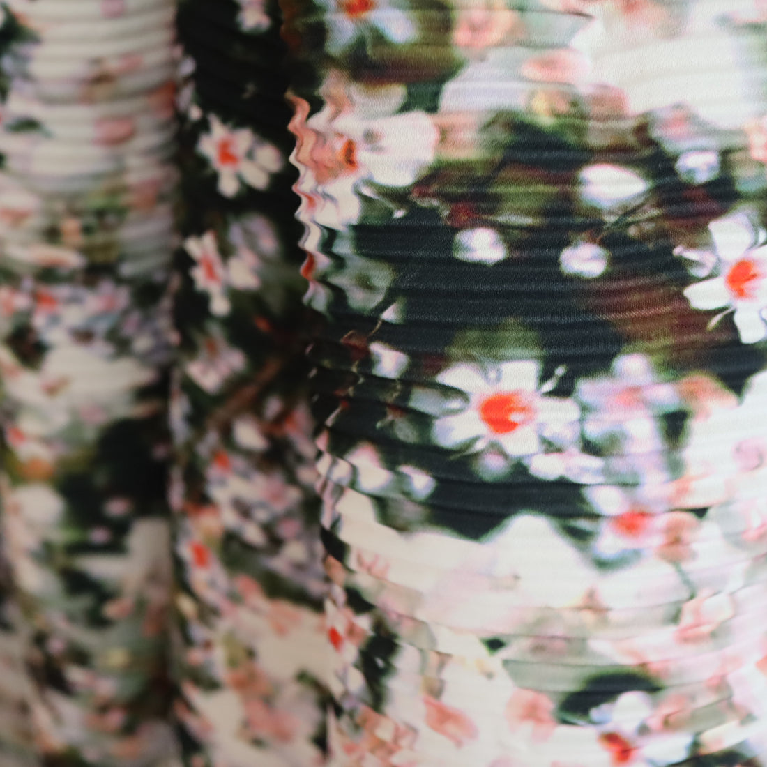 JULIA HEUER  UMA HANDPLEATED DRESS IN HOLLE