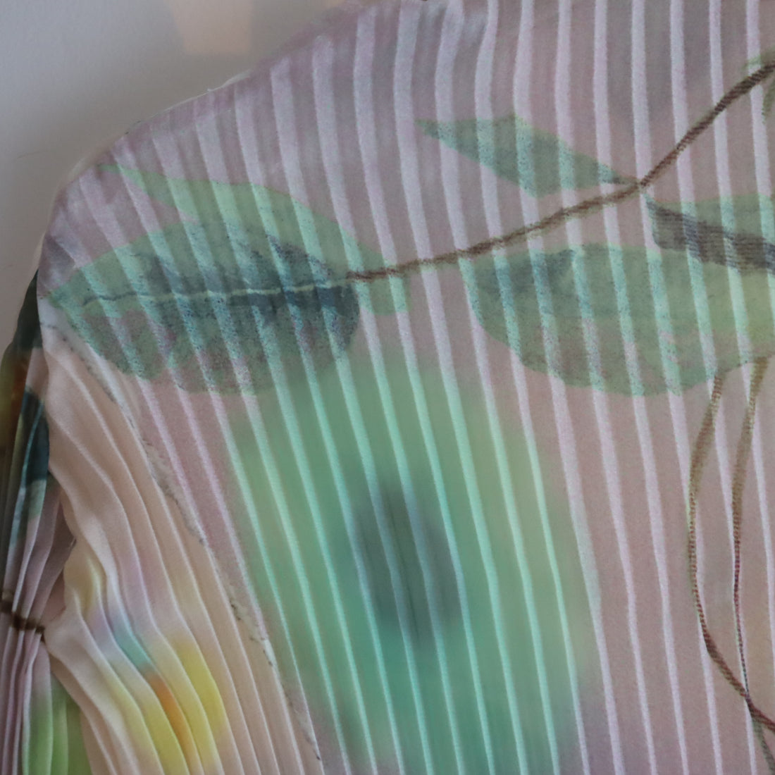 JULIA HEUER  LEE PLEATED TOP IN EDWARD PINK