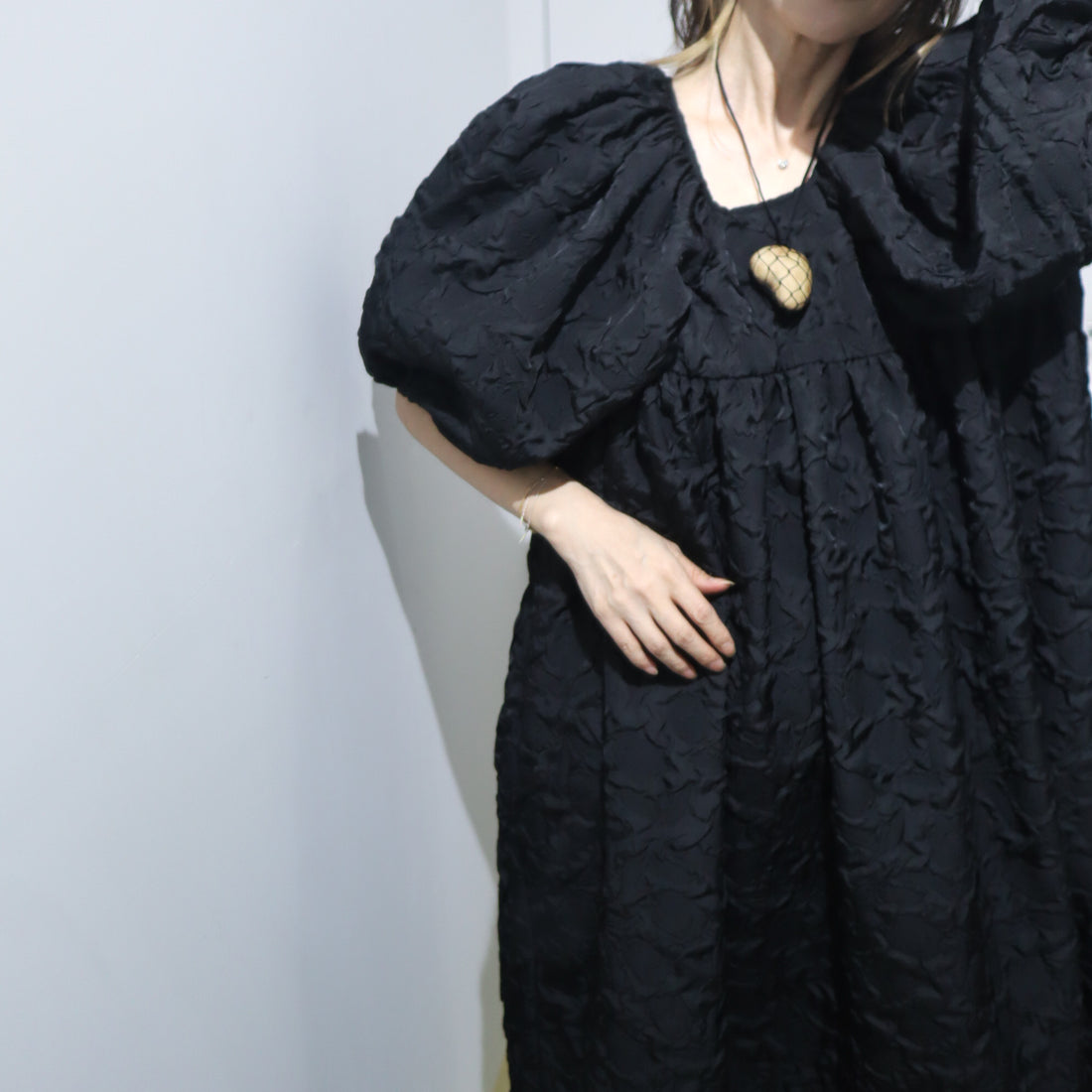 ANIGIG  LILY DRESS JACQUARD BLACK