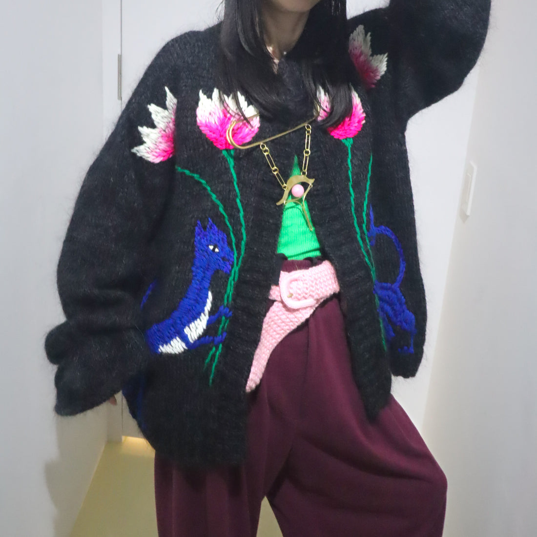 SOFIO GONGLI  FLOWER KNIT CARDIGAN CHARCOAL