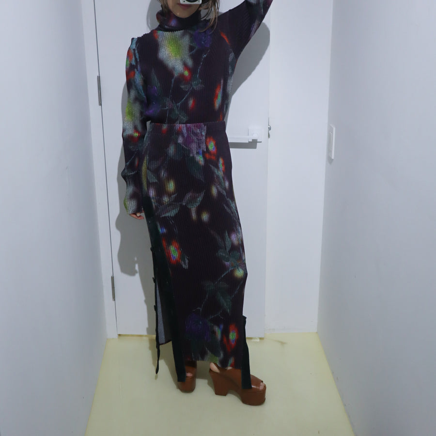 JULIA HEUEREGON PLEATED KNIT SKIRT IN EDWARD