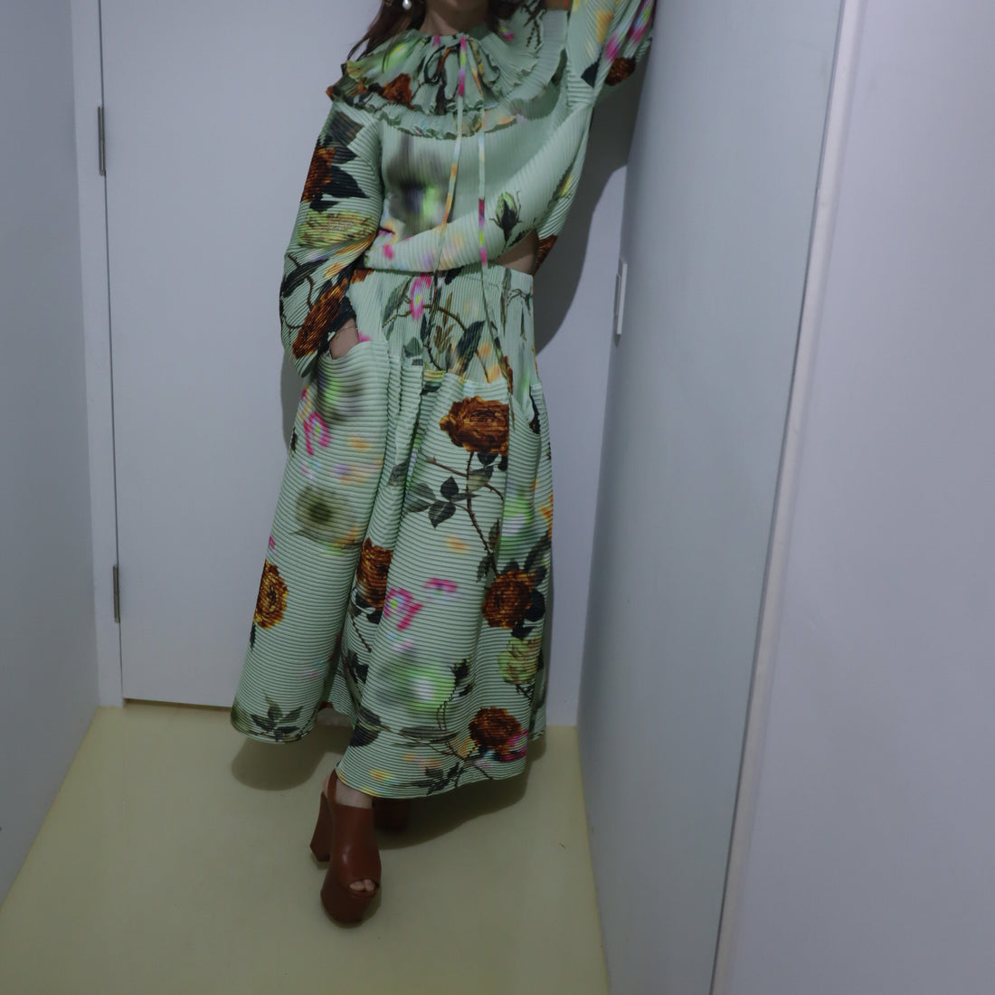 JULIA HEUER  KENZA HAND PLEATED SKIRT IN EDWARD GREEN