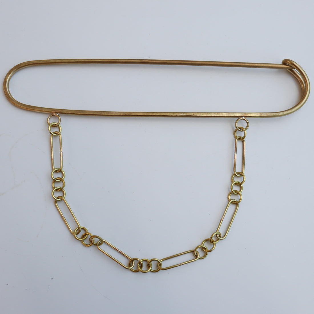 O'Tru no Trus  BIG PIN SCULPTURE『E』