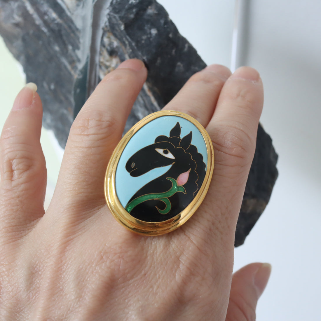 SOFIO GONGLI  RING "HORSE BLACK"