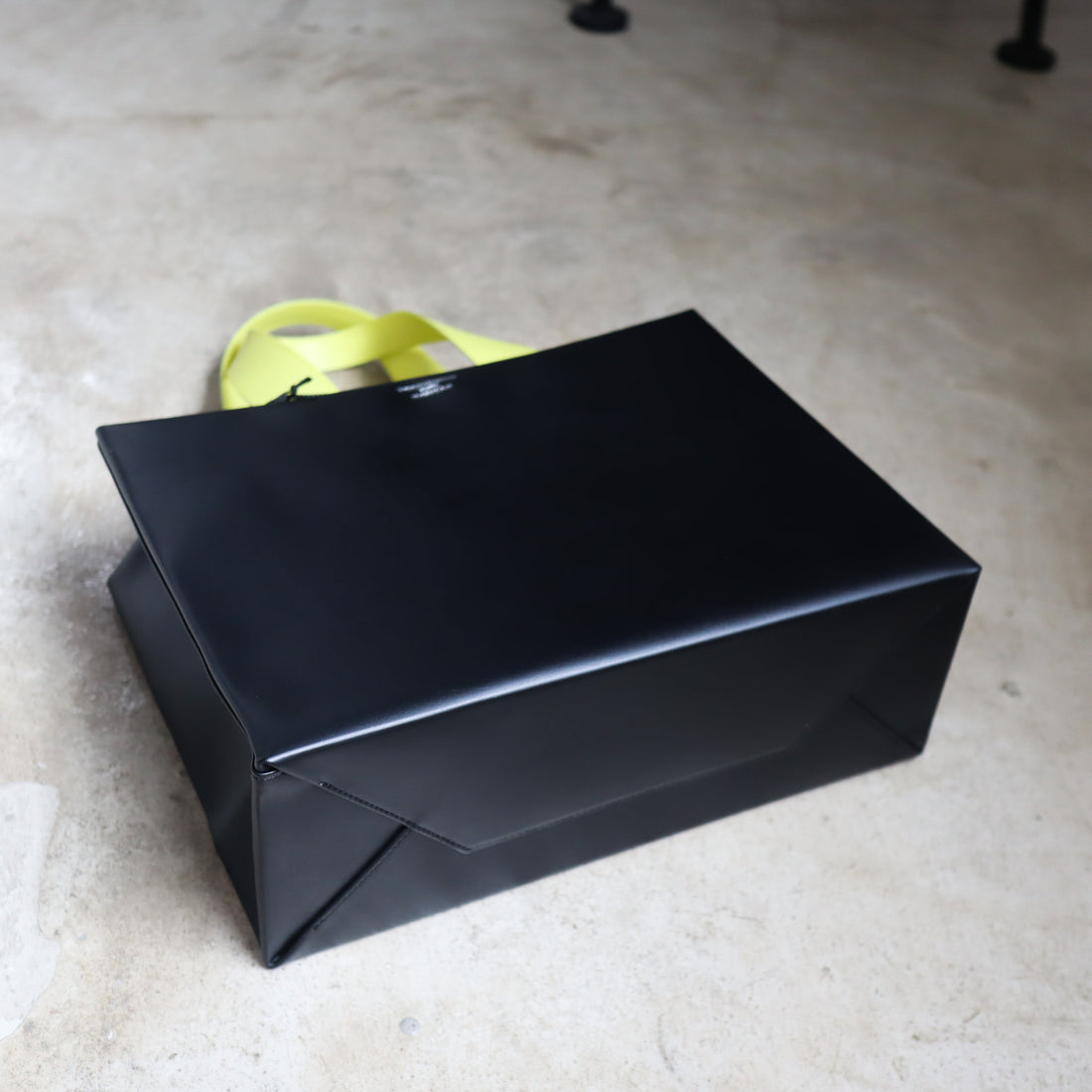 UNKNOWN PRODUCTS  LEATHER PAPER BAG BIG