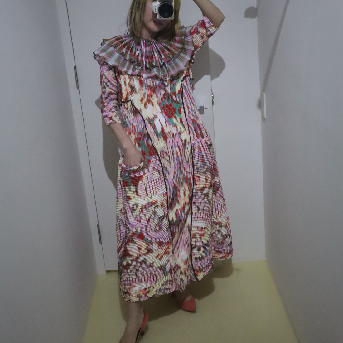 JULIA HEUER  HANDPLEATED UMA DRESS JIM