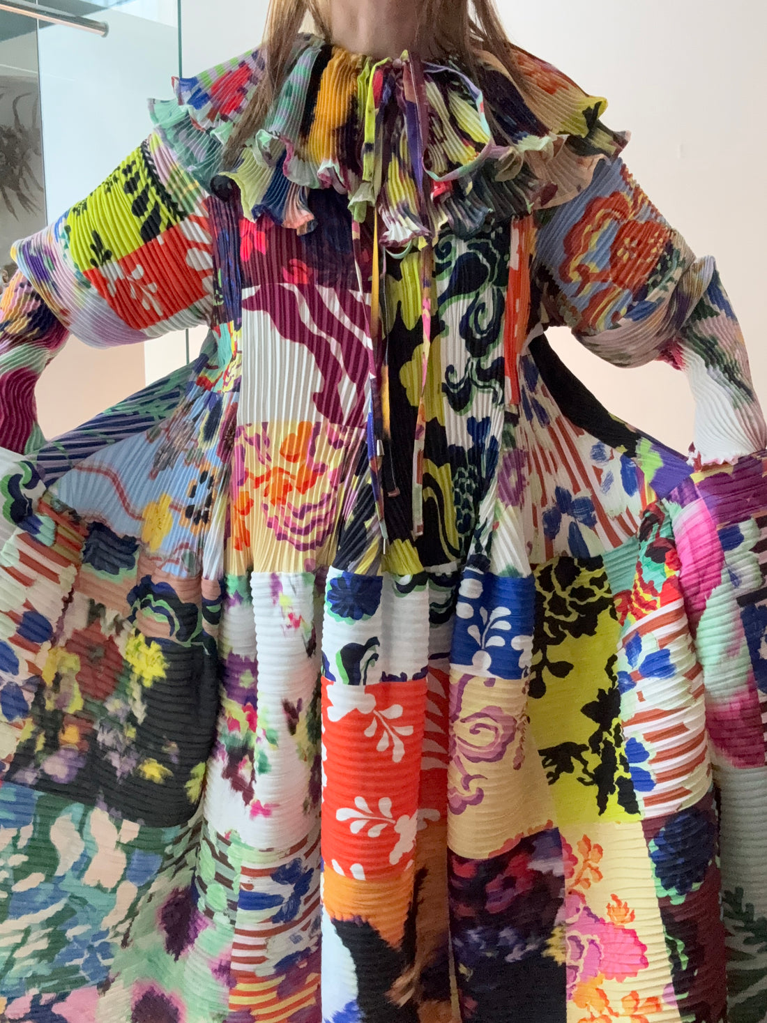 ＜EXCLUSIVE＞JULIA HEUER  WINNE PLEATED COLLAR