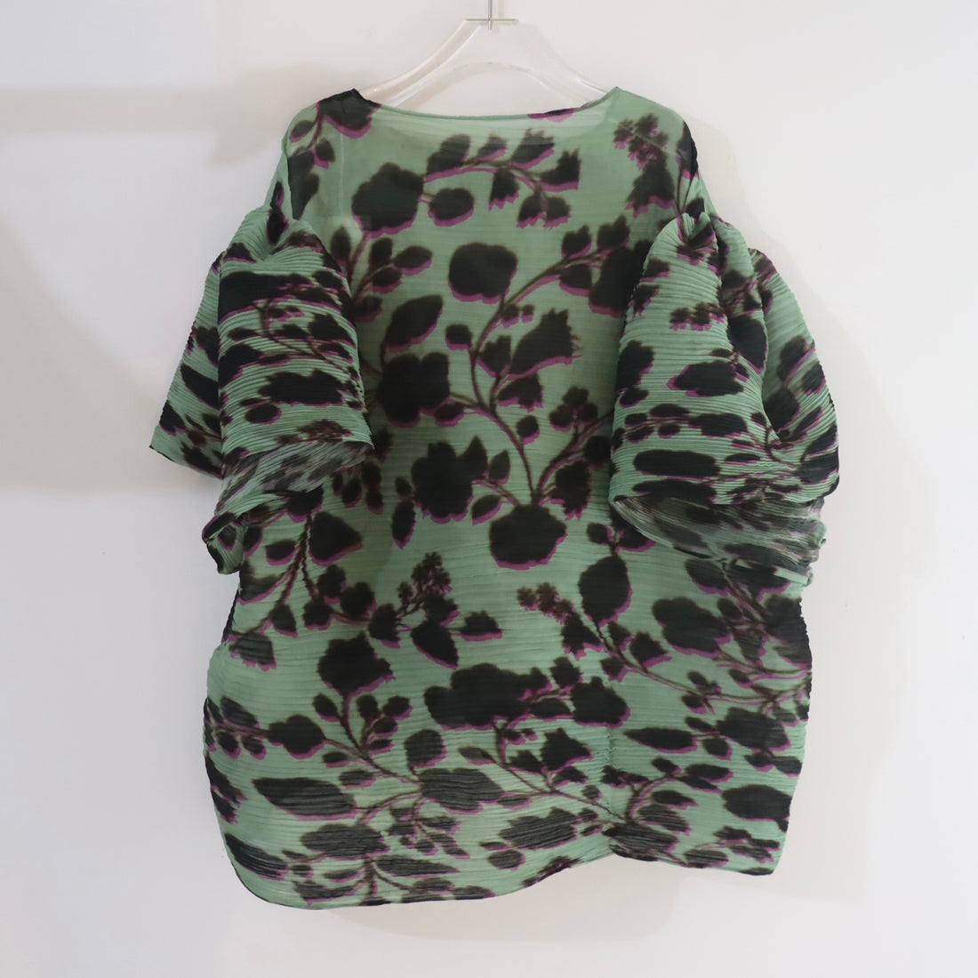 JULIA HEUER  ROBIN HANDPLEATED TOP IN PEPPERMINT INGRID