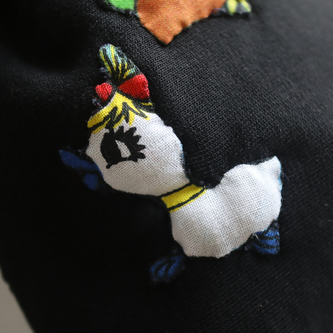 LOU DE BÈTOLY  EMBROIDERED SWEATSHIRT