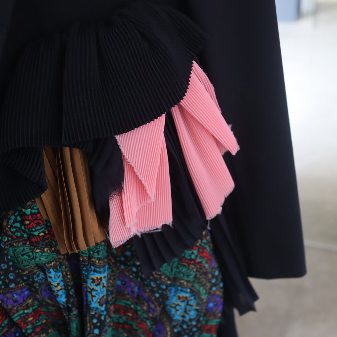 LOU DE BÈTOLY  DRAPED BLAZER