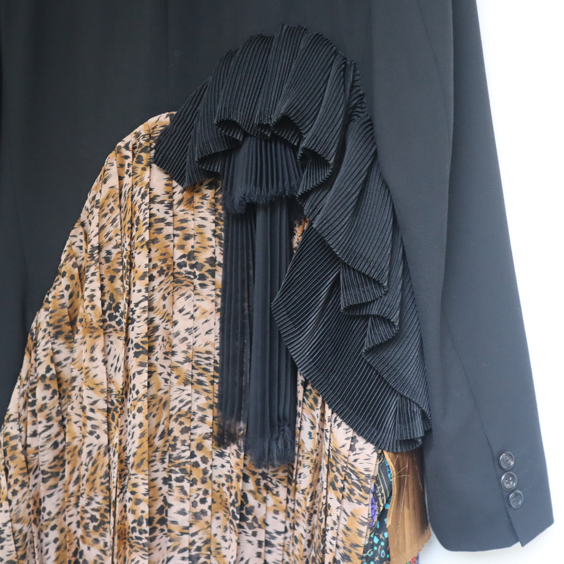 LOU DE BÈTOLY  DRAPED BLAZER