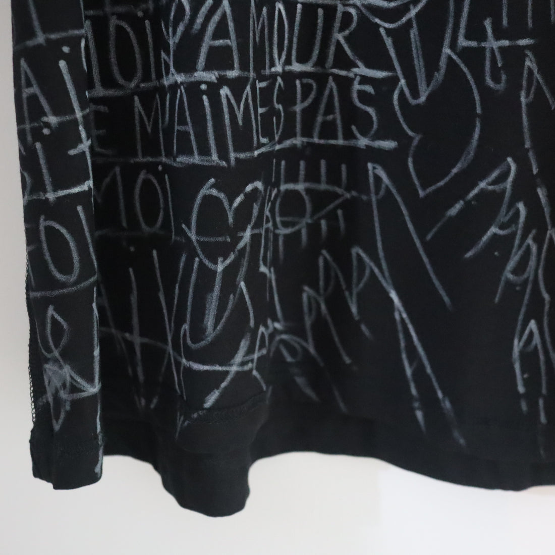 VAVA DUDU  PAINTED T-SHIRTS “S”
