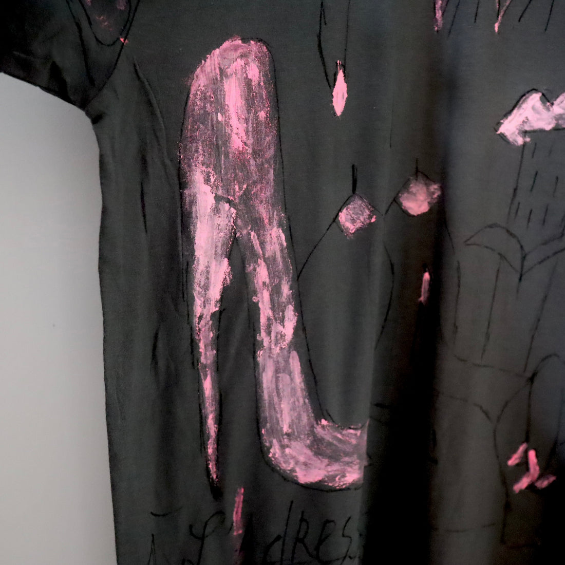 VAVA DUDU  PAINTED T-SHIRTS “N”