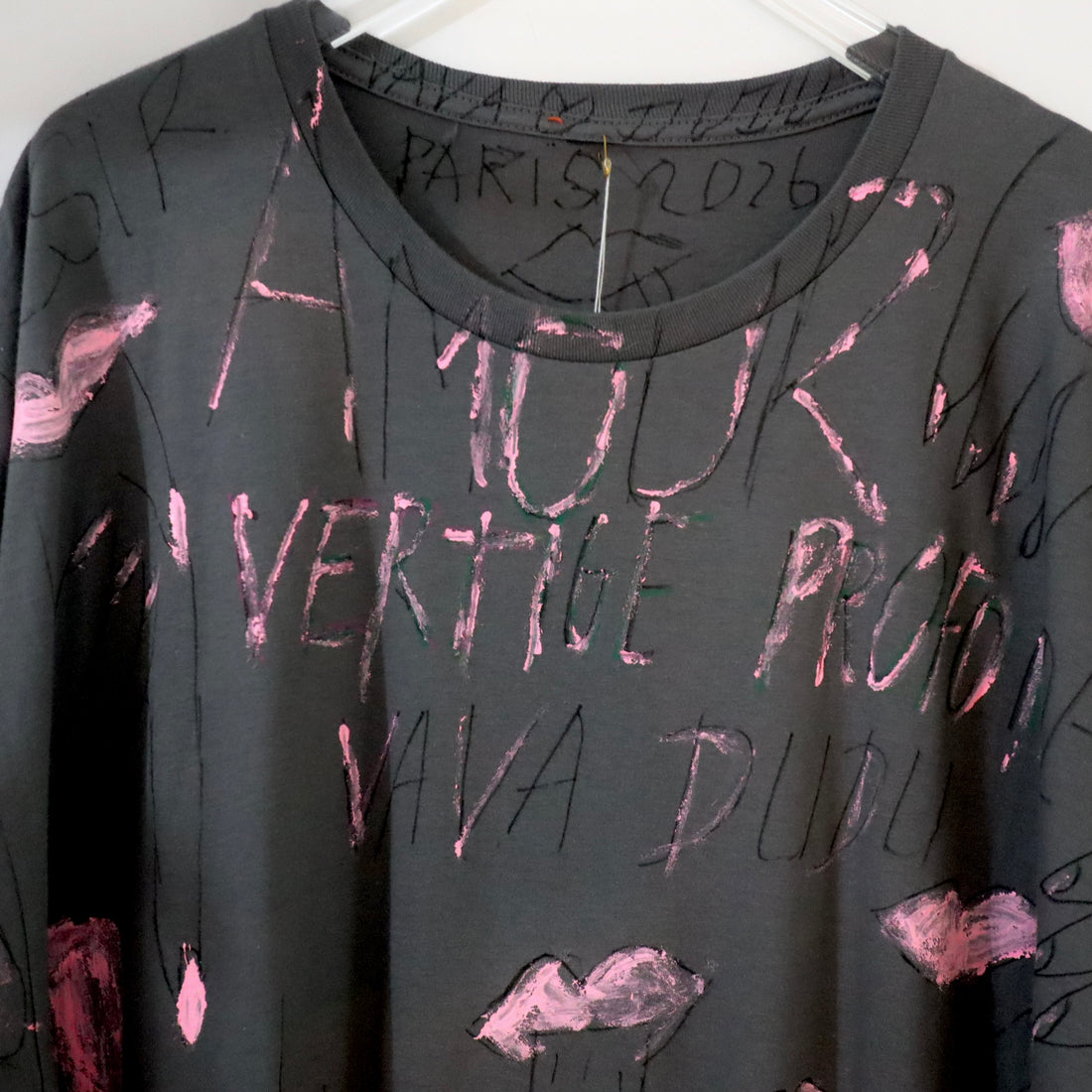 VAVA DUDU  PAINTED T-SHIRTS “N”