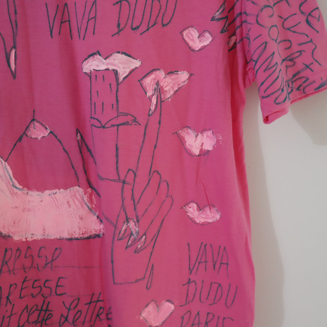 VAVA DUDU  PAINTED T-SHIRTS “L”