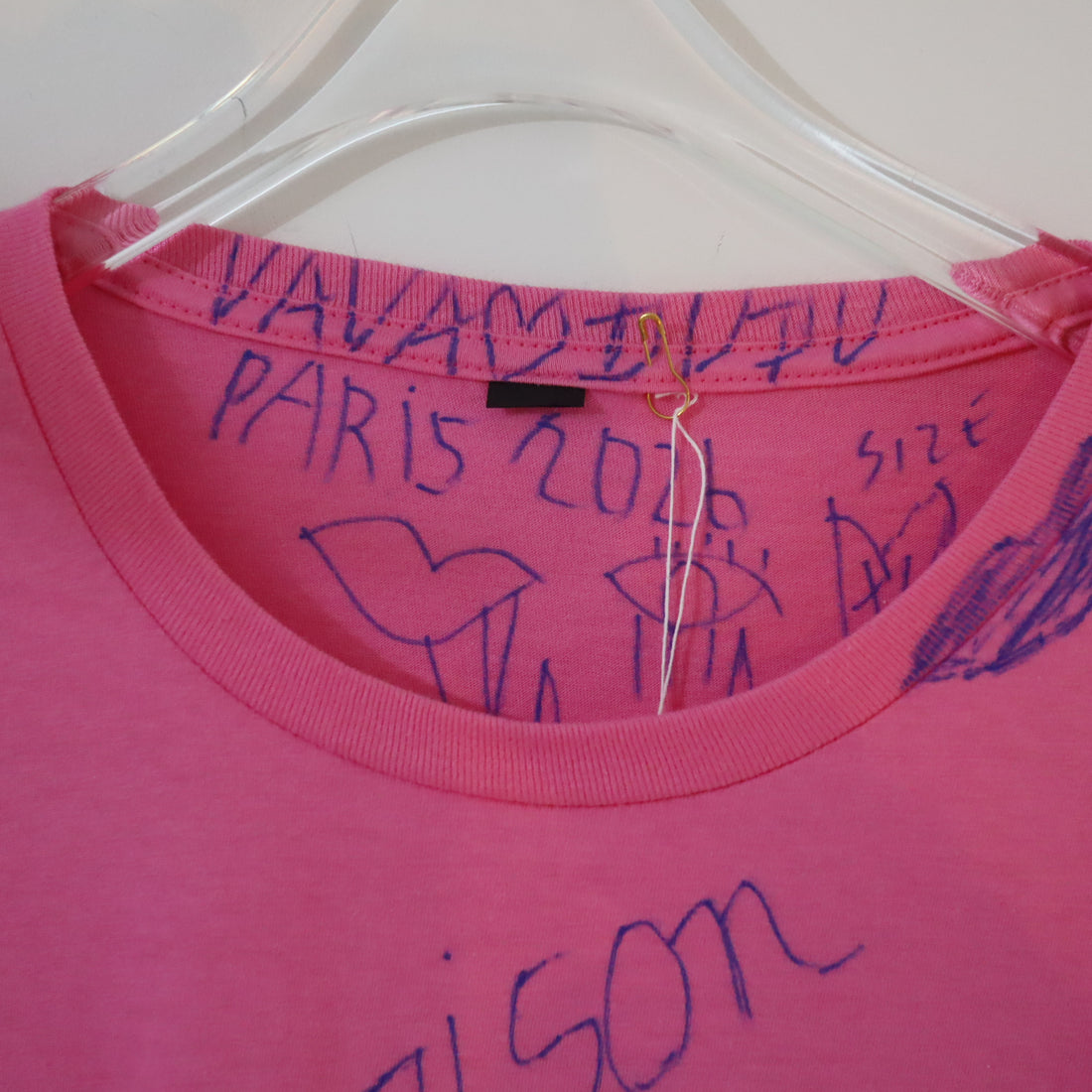 VAVA DUDU  PAINTED T-SHIRTS “J”