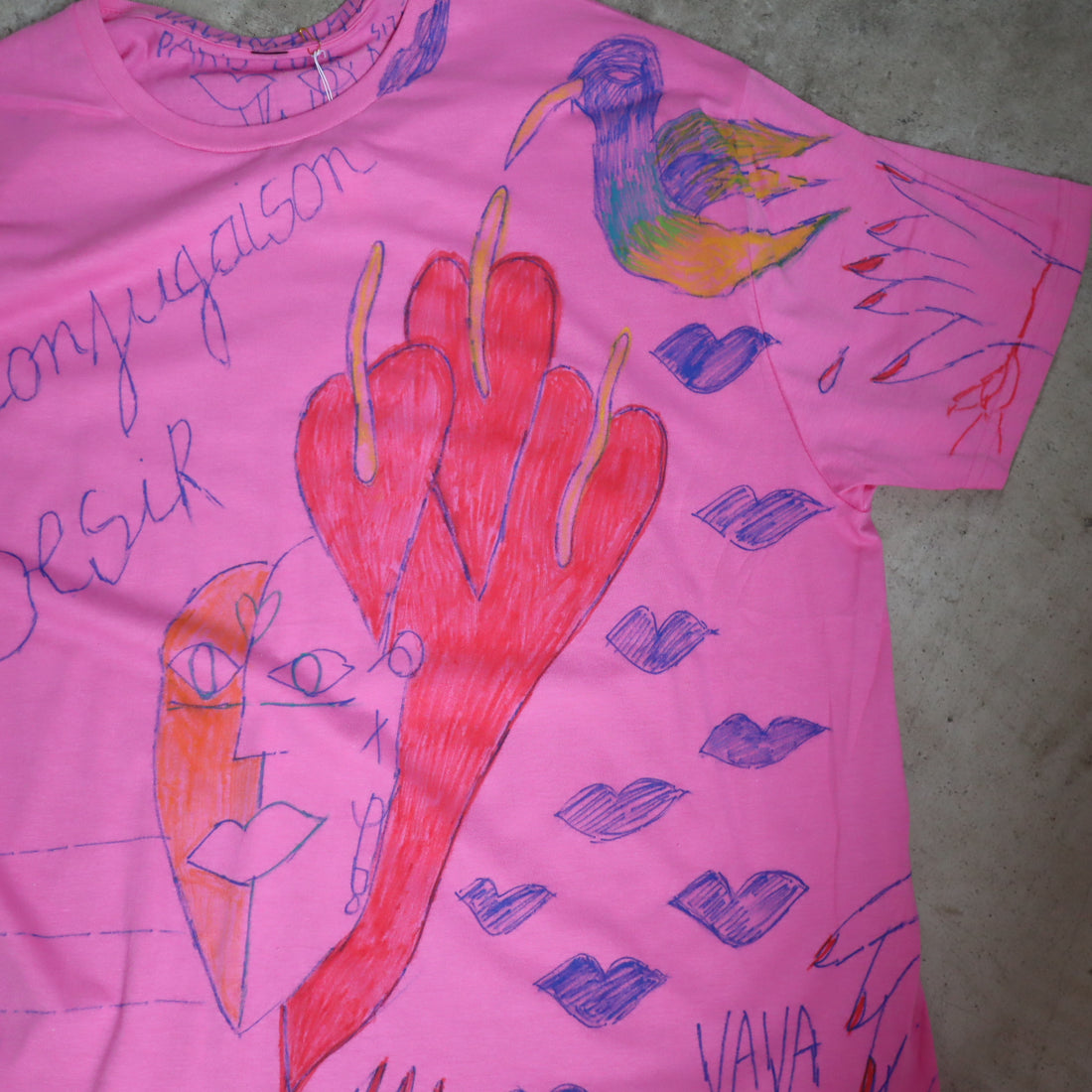 VAVA DUDU  PAINTED T-SHIRTS “J”
