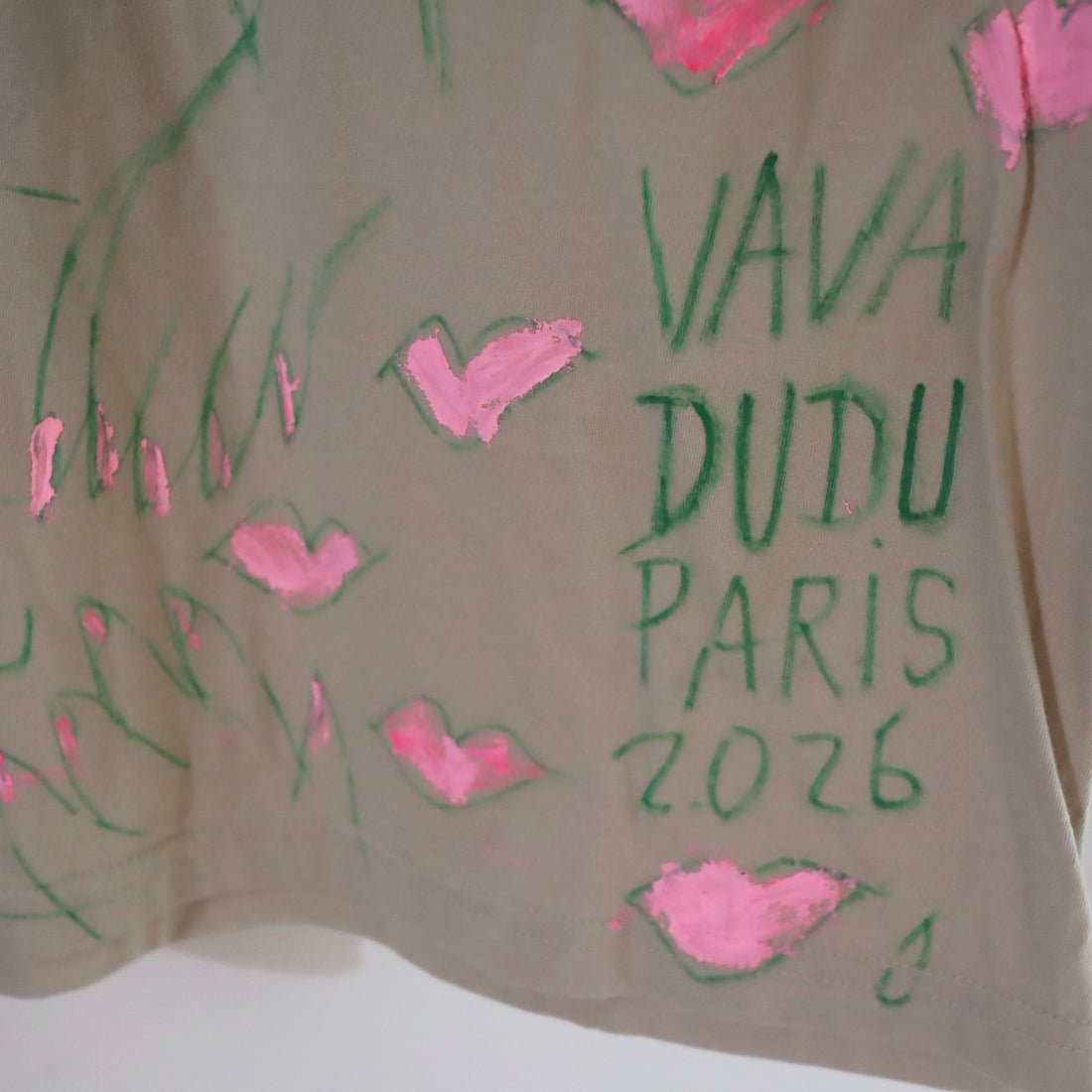 VAVA DUDU  PAINTED T-SHIRTS “W”