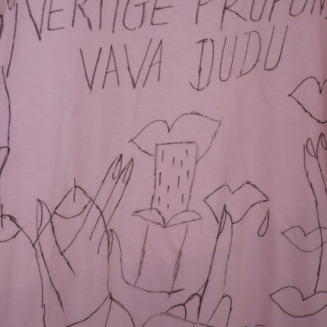 VAVA DUDU  PAINTED T-SHIRTS ”C”