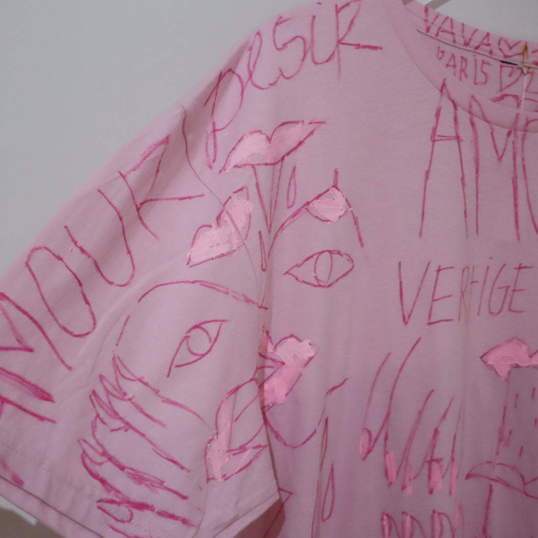 VAVA DUDU  PAINTED T-SHIRTS ”F”
