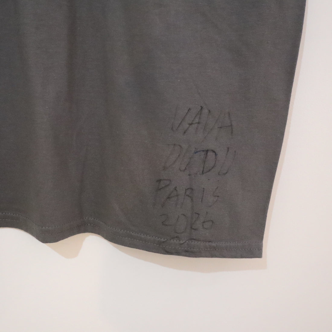 VAVA DUDU  PAINTED T-SHIRTS “P”