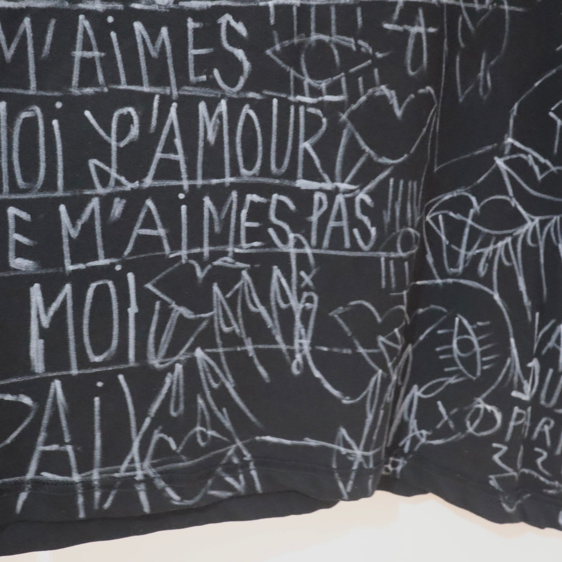 VAVA DUDU  PAINTED T-SHIRTS “T”