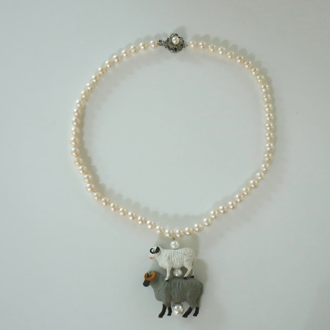 ANIGIG  SECRET ANIMAL PEARL NECKLACE