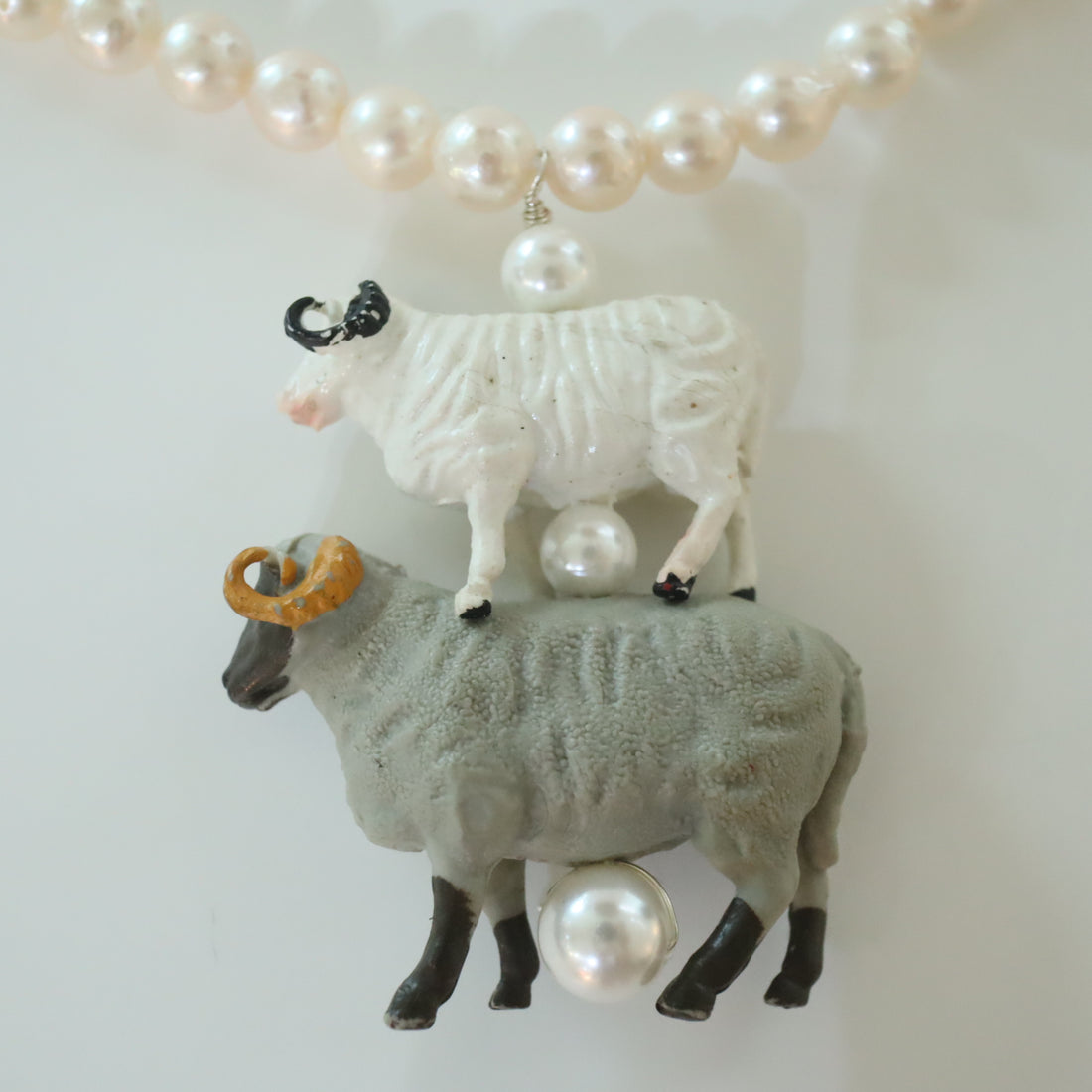 ANIGIG  SECRET ANIMAL PEARL NECKLACE