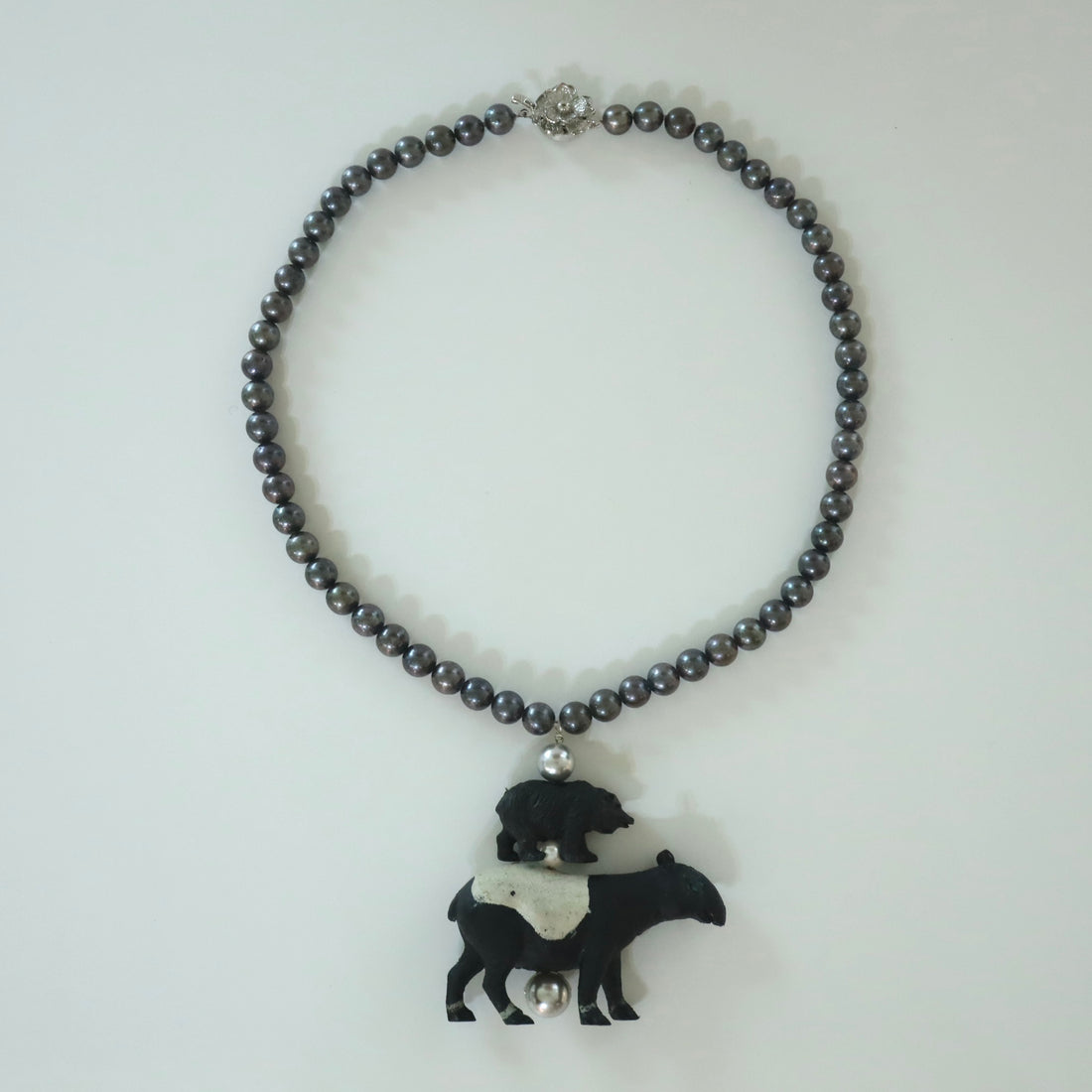 ANIGIG  SECRET ANIMAL PEARL NECKLACE